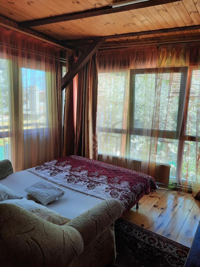 Kitech Guest House โอเดสซา ภายนอก รูปภาพ