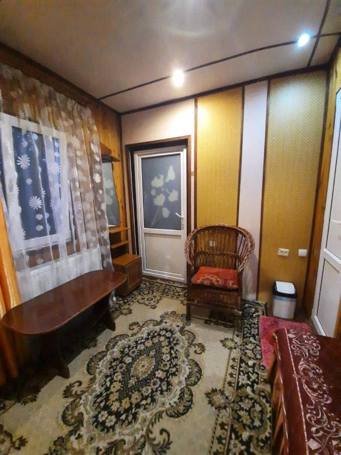 Kitech Guest House โอเดสซา ภายนอก รูปภาพ