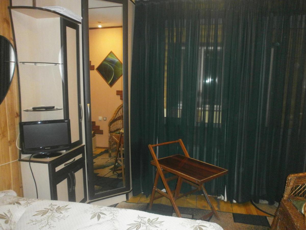 Kitech Guest House โอเดสซา ภายนอก รูปภาพ