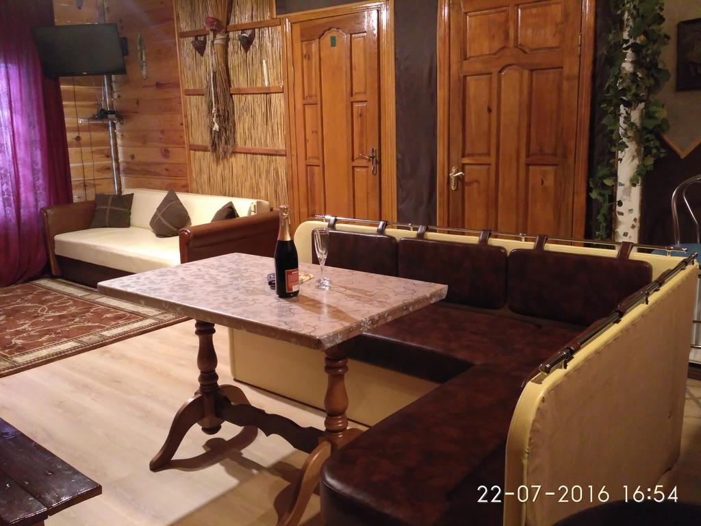 Kitech Guest House โอเดสซา ภายนอก รูปภาพ